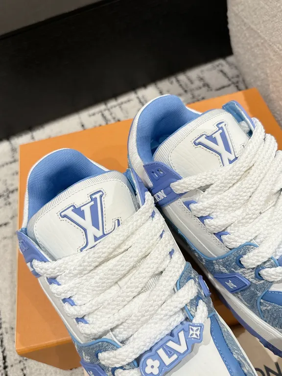 Louis Vuitton Shoe 